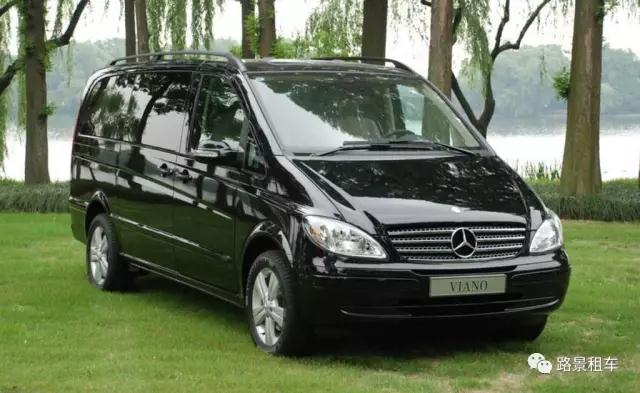 成都長期包車 成都長期包車