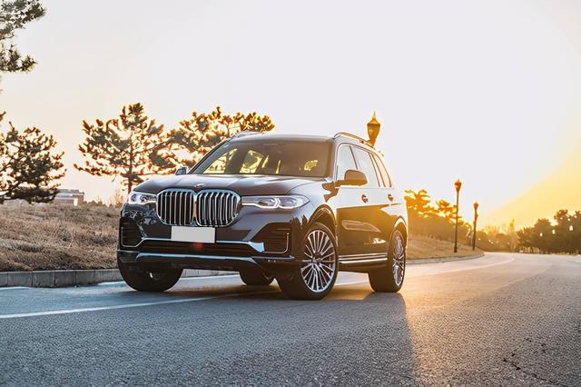 春節(jié)成都租車押金多少錢？