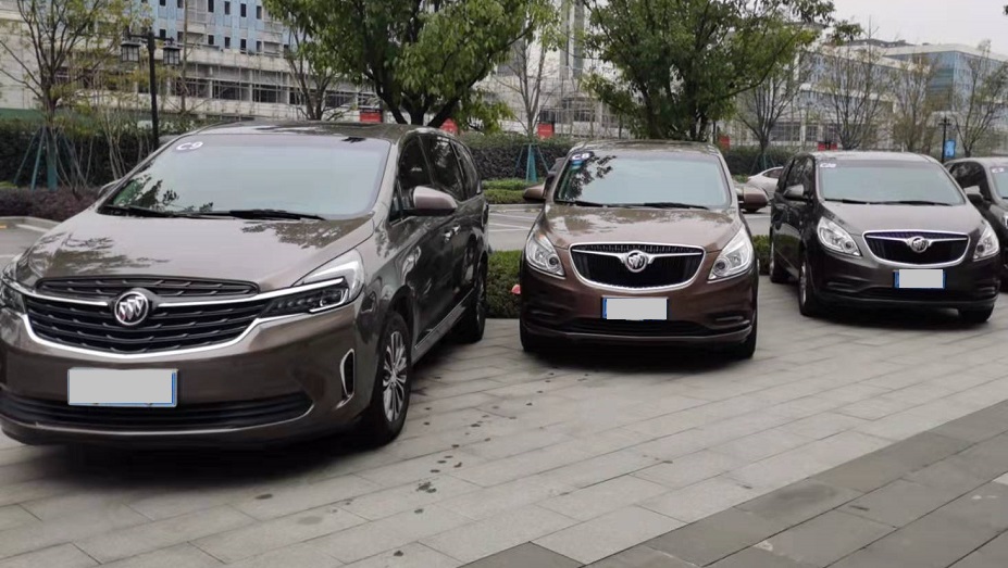 在成都租車需要準(zhǔn)備什么？租車多少錢一天？