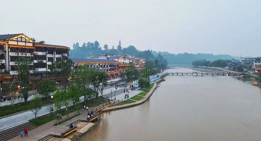 樂山蘇稽古鎮(zhèn)