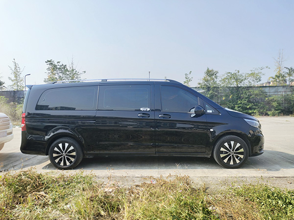 成都奔馳租車多少錢 成都奔馳租車多少錢