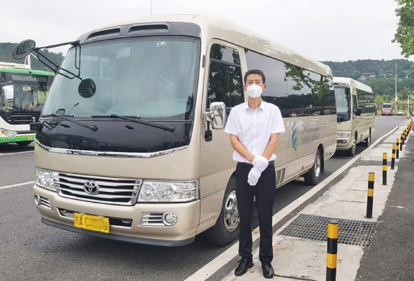 成都汽車租賃公司 成都汽車租賃公司