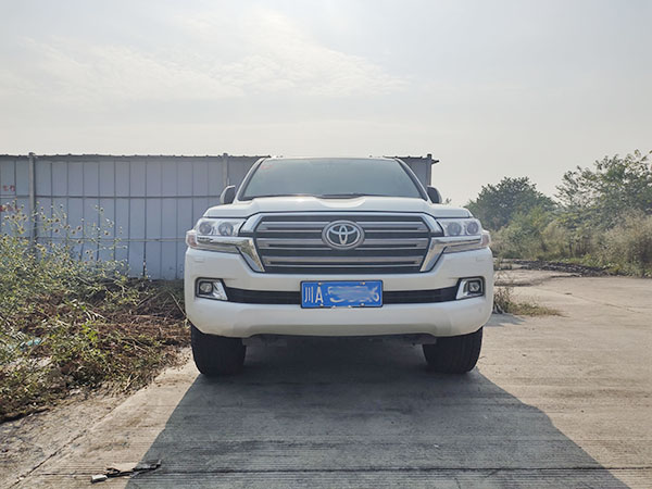 成都租車陸巡 成都租車陸巡