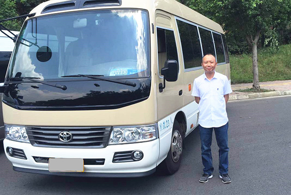 成都租車帶司機(jī) 成都租車帶司機(jī)